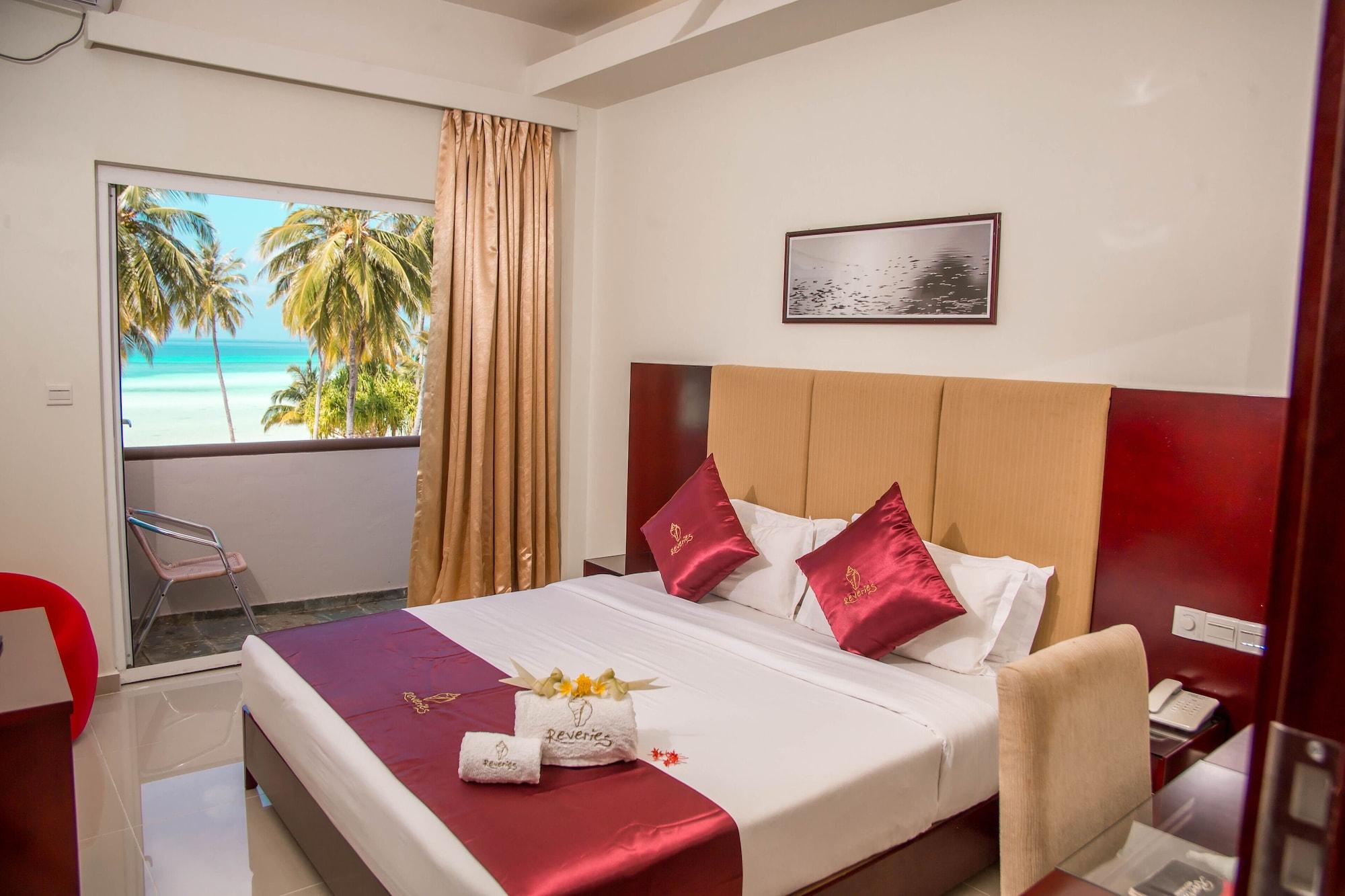 Reveries Maldives Gan  Buitenkant foto