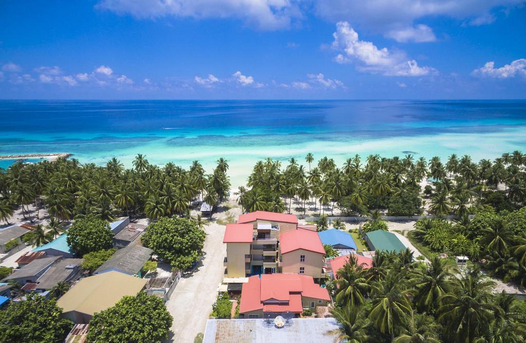 Reveries Maldives Gan  Buitenkant foto